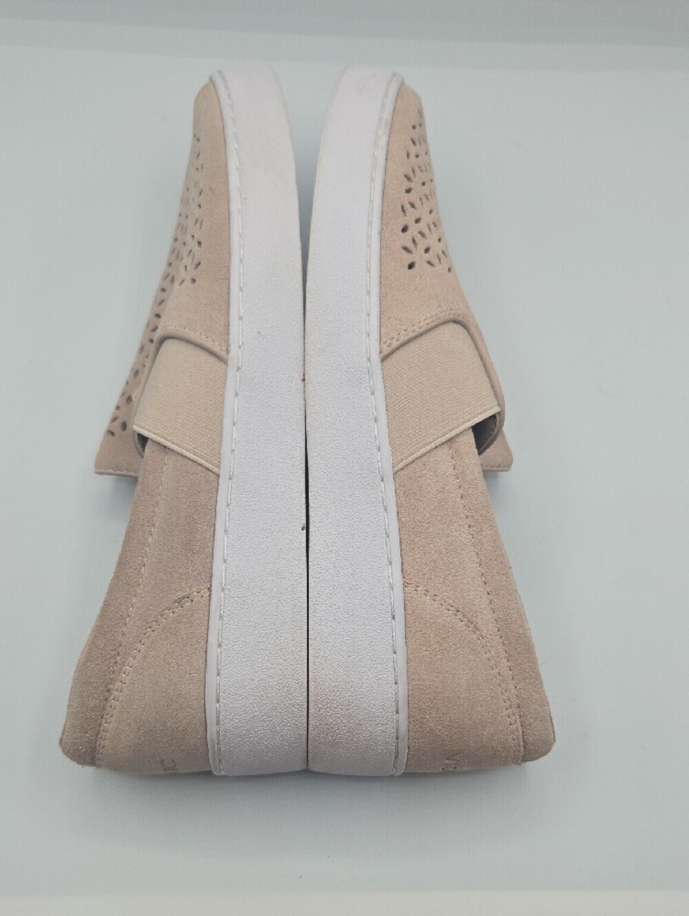 Vionic Keke Slip-On Sneakers Cream Blush Perforated Suede Comfort Shoes Size 8 - Picture 5 of 9